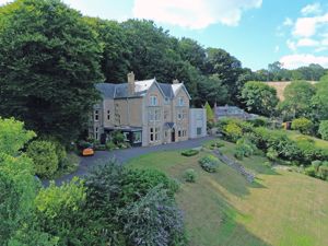 Photo 15- click for photo gallery